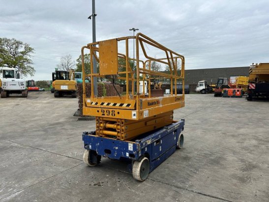 Scissor lift Haulotte Compact 10 Electric 2002 Haulotte Compact 10 2002 2 Scissor Lifts image 21
