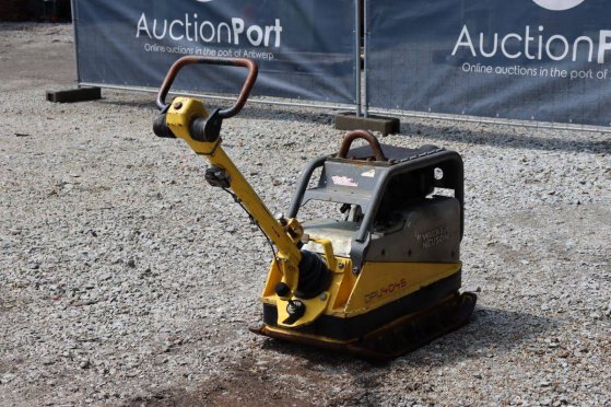 Vibratory plate Wacker Neuson DPU 4045 Diesel 2013 Neuson DPU 4045 2013 2 image 6