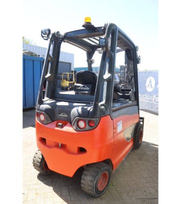 Linde E30HL-01/600 Electric Forklift 3000kg 4.87m 2015 E30HL-01/600 2015 2 Forklift image 21