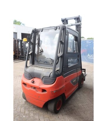 Forklift Fenwick-Linde E30-01 Electric 3000kg 2012 Fenwick-Linde E30-01 2012 2 Forklift image 51