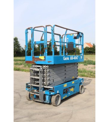 Genie GS-4047 Electric Scissor Lift 350kg 13.75m 2016 GS-4047 2016 2 Scissor Lifts image 66