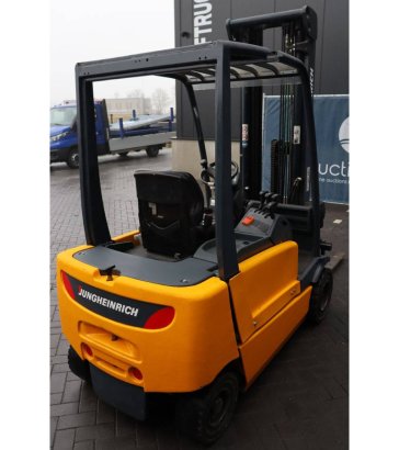 Forklift Jungheinrich EFG 320 Electric 2000kg 5.0m 2004 EFG 320 2004 2 Forklift image 36