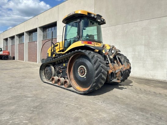 Caterpillar Challenger MT765 Diesel Tracked Tractor 2004 Challenger MT765 2004 2 image 6
