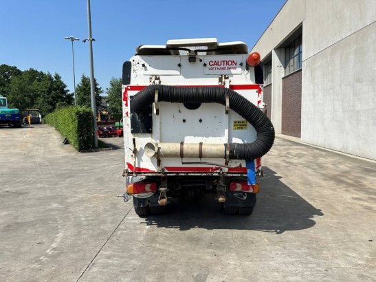 Sweeper Scarab Diesel 2005 Scarab 2005 2 image 6