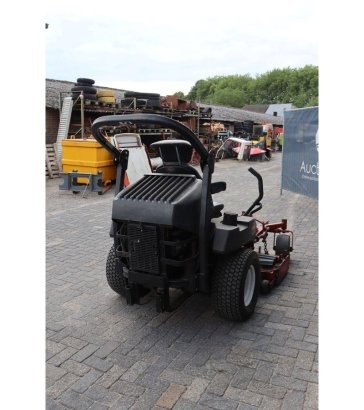 Ride-on mower Toro Z Master Professional 7000 Series Diesel 16.9kW 2011 Toro Z Master Professional 7000 Series 2011 2 imag...