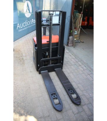 Toyota SWE200D Electric Stacker 2000kg 2.1m 2021 SWE200D 2021 2 image 6