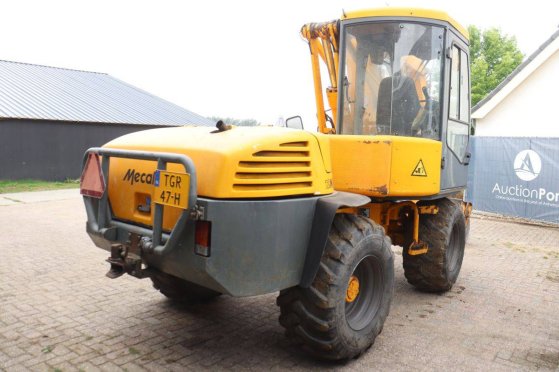 Wheel excavator Mecalac 12 MXT Diesel 68kW 1997 Mecalac 12 MXT 1997 2 Wheeled Excavators image 6