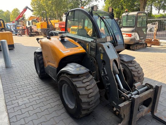Giant 4548 Telehandler Tendo Diesel 33kW 1400kg 4.8m 2014 Giant 4548 Tendo 2014 2 image 36