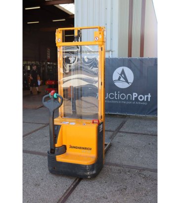 Stacker Jungheinrich EJC 110 Electric 1600kg 3.0m 2008 EJC 110 2008 2 image 6