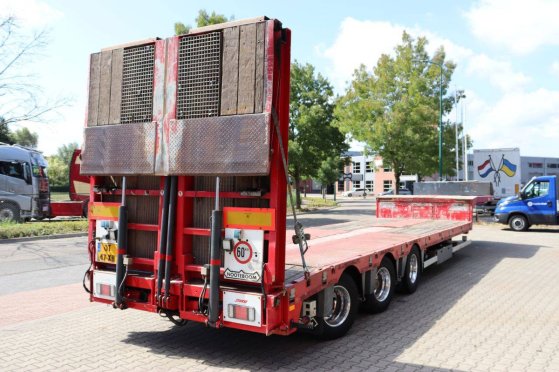 Semi-Low Loader Nooteboom MCOS-48-03 2017 Nooteboom MCOS-48-03 2017 2 Lowloader semi-trailers image 6