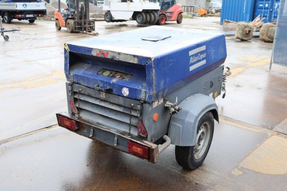 Compressor Atlas Copco XAS47 KD M Diesel 2009 XAS47 KD M 2009 2 Compressors image 6