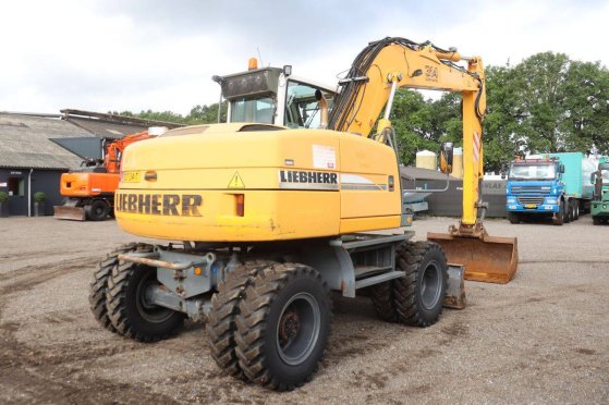 Wheel excavator Liebherr A314 Litronic Diesel 2006 A314 Litronic 2006 2 Wheeled Excavators image 6