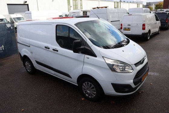 Ford Transit Custom Diesel 105hp Van 2017 Transit Custom 2017 2 Closed vans image 6