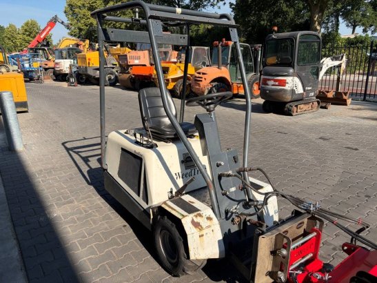 Weedtrac Diesel implement carrier with various attachments Weedtrac 2 image 6