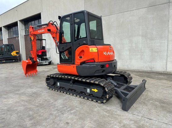 Midi excavator Kubota KX155-5 Diesel 2017 KX155-5 2017 2 Crawler Excavators image 21
