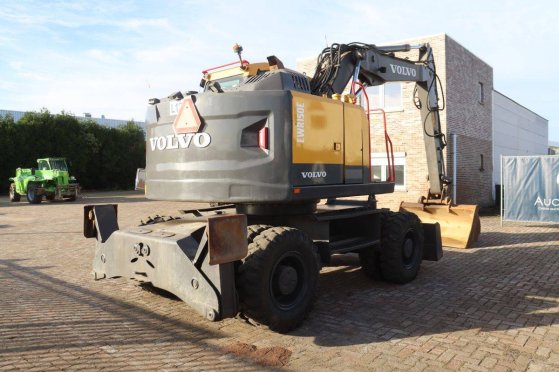 Wheel excavator Volvo EWR150E Diesel 105kW 2019 EWR150E 2019 2 Wheeled Excavators image 6