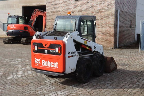 Skid steer loader Bobcat S450 Diesel 37kW 2017 7333 2017 2 Wheel Loaders image 6