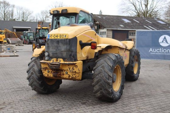 New Holland LM 410 Diesel Telehandler 2000 LM 410 2000 2 image 6