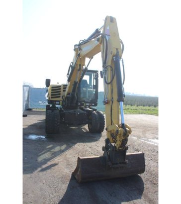 Wheel excavator Yanmar B110W Diesel 85kW 2018 B110W 2018 2 Wheeled Excavators image 6