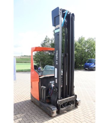 Toyota RRE140H Electric Reach Truck 1400kg 2017 RRE140H 2017 2 image 6