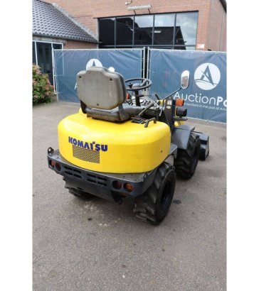 Articulated loader Komatsu W10-6 Diesel 16hp W10-6 2 Wheel Loaders image 21