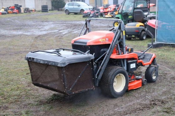 Ride-on mower Kubota GZD21 Diesel 15.6kW 2011 GZD21 2011 2 image 6