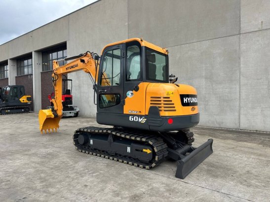 Midi excavator Hyundai R60VS Diesel 2016 R60VS 2016 2 Crawler Excavators image 6