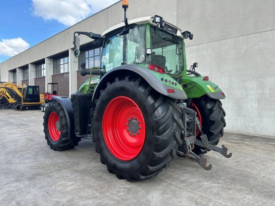 Agricultural tractor Fendt 718 Vario Diesel 2019 Fendt 718 Vario 2019 2 image 6