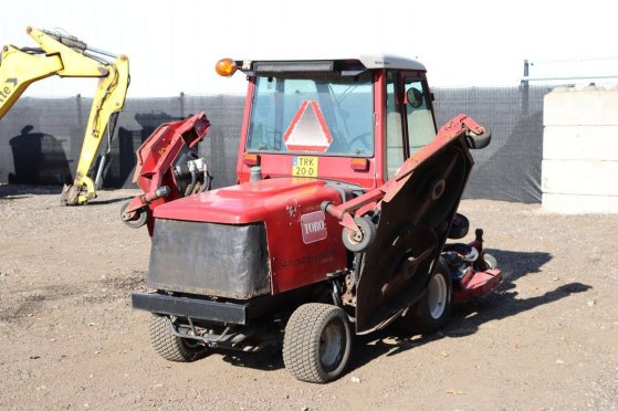 Mower Toro Groundmaster 4000-D Diesel 2007 Toro Groundmaster 4000-D 2007 2 image 21