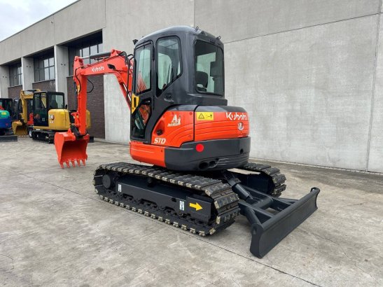 Midi excavator Kubota KX155-3SZ Diesel 2012 KX155-3SZ 2012 2 Crawler Excavators image 6