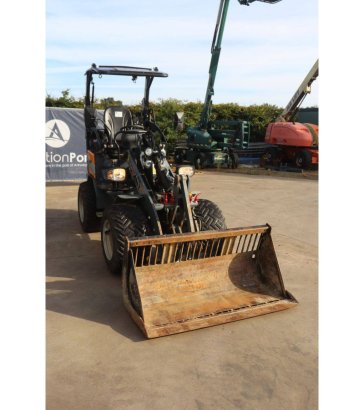 Articulated loader Giant G2300HD X-Tra Diesel 18.5kW 2024 Giant G2300HD X-Tra 2024 2 Wheel Loaders image 6