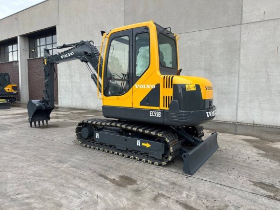 Midi excavator Volvo EC55B Diesel 2012 EC55B 2012 2 Crawler Excavators image 21