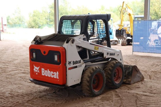 Skid steer loader Bobcat S450 Diesel 35.9kW 2015 7333 2015 2 Wheel Loaders image 6