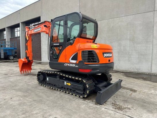 Doosan DX55-9C Diesel Midi Excavator 2018 Doosan DX55-9C 2018 2 image 6