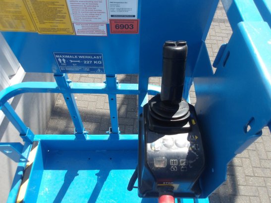 Scissor Lift Genie GS-2632 Electric 9.92m 2006 GS-2632 2006 2 Scissor Lifts image 6