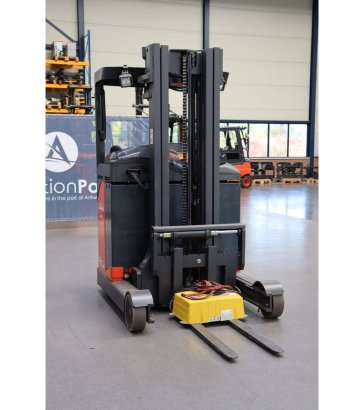 Linde R14 Electric Reach Truck 1400kg 5.09m 2005 R14 2005 2 image 6
