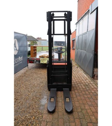 Toyota SWE200 Electric Stacker 2000kg 3.5m 2019 SWE200 2019 2 image 6