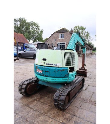 Yanmar B2U Diesel Mini Excavator B2U 2 image 21