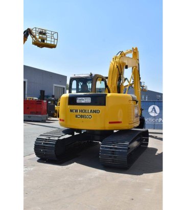 Kobelco E135SR Diesel Crawler Excavator E135SR 2 Crawler Excavators image 7