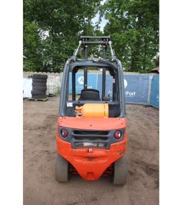 Heftruck Linde H25T LPG 2500kg 2013 H25T 2013 2 Rough Terrain Forklift image 7