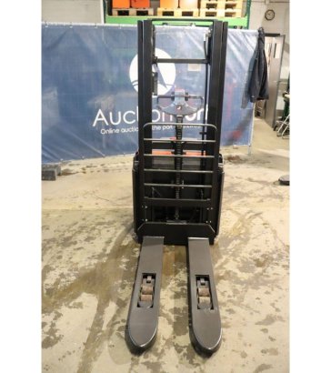 Toyota BT SWE140L Electric Stacker 1400kg 2.7m 2014 BT SWE140L 2014 2 image 7