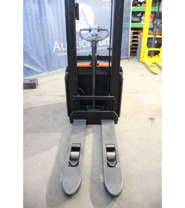 Stacker Toyota SWE120 Electric 1200kg 2.9m 2018 SWE120 2018 2 image 7