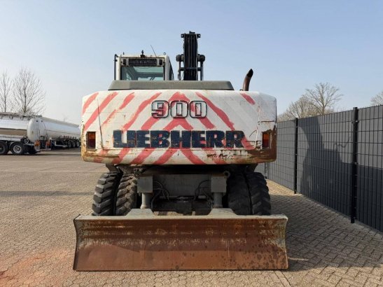 Wheel excavator Liebherr A900C Diesel 88kW 2003 A 900 C 2003 2 Wheeled Excavators image 7