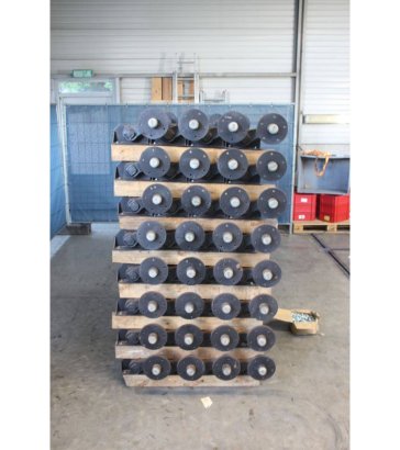 Batch of Knott 32x wheel axles with batch of hexagon bolts New Knott GmbH 1 Flatbed open trailers image 7