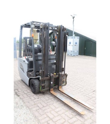 Nissan 1N1L18Q Electric Forklift 1250kg 4.75m 2011 1N1L18Q 2011 2 Forklift image 7