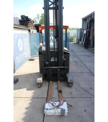 Reach truck BT RRB2 Electric 1600kg 8.0m 2008 BT RRB2 2008 2 image 7
