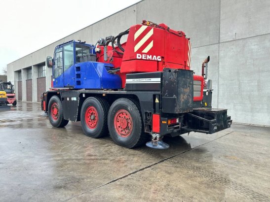 Telescopic crane Terex Demag AC40-1 City Diesel 1998 Terex-Demag AC40-1 CITY 1998 2 Mobile Cranes image 7