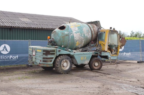 Concrete mixer Italmacchine Diesel 1997 Onbekend 1997 2 image 7
