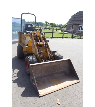 Articulated loader Gebr Knikmops Diesel 21KW 2001 Gebr Knikmops 2001 2 Wheel Loaders image 7