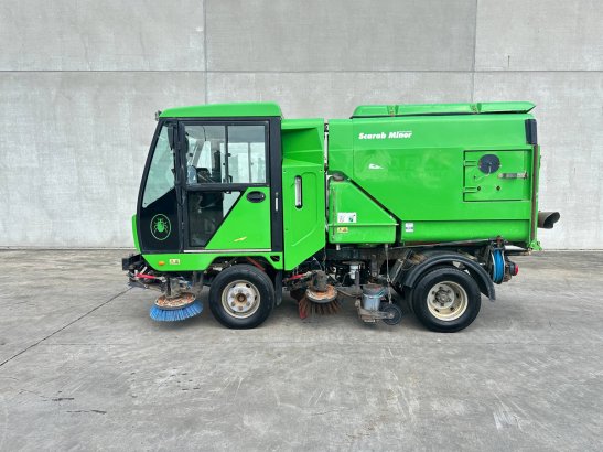 Sweeper Scarab Diesel 2010 Onbekend 2010 2 image 22